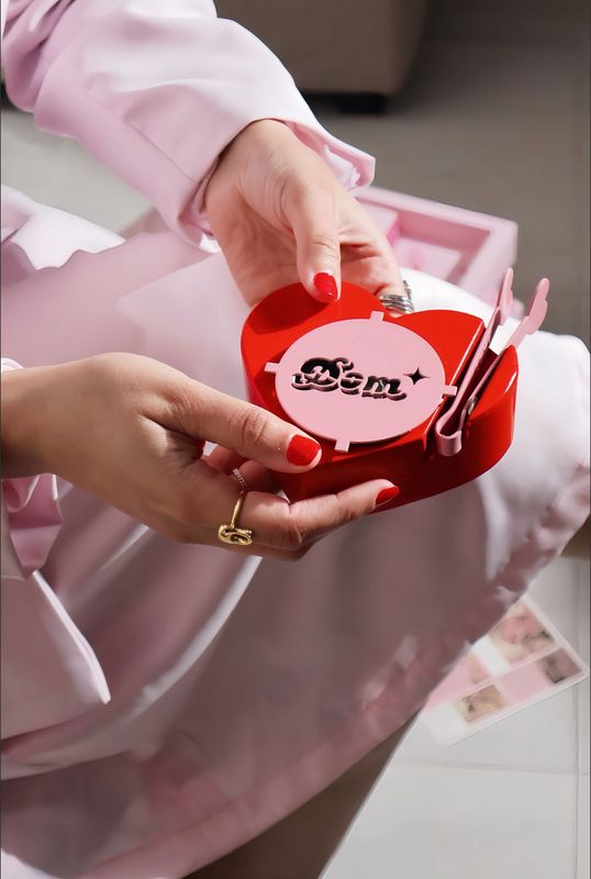 Hearty Mubkhar - Red  