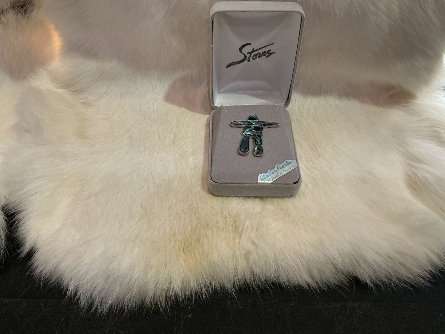 Glacier Pearl inukshuk pin