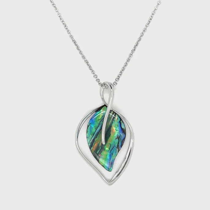 Glacier Pearl Nature's Glory Necklace