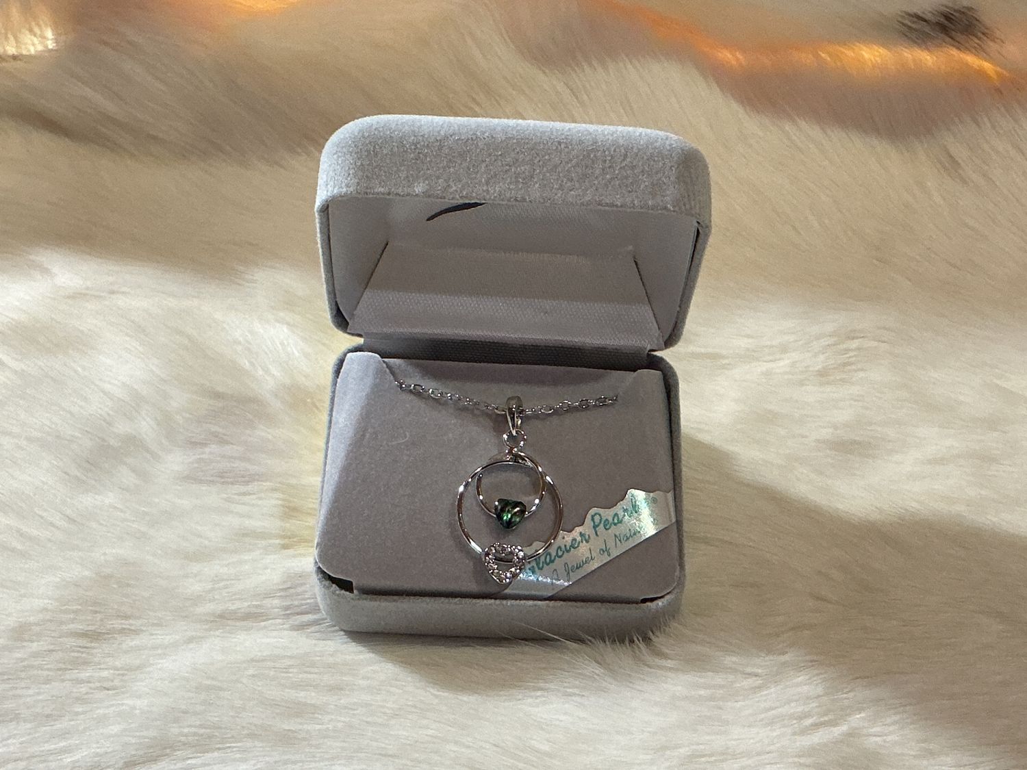 Glacier Pearl true love necklace