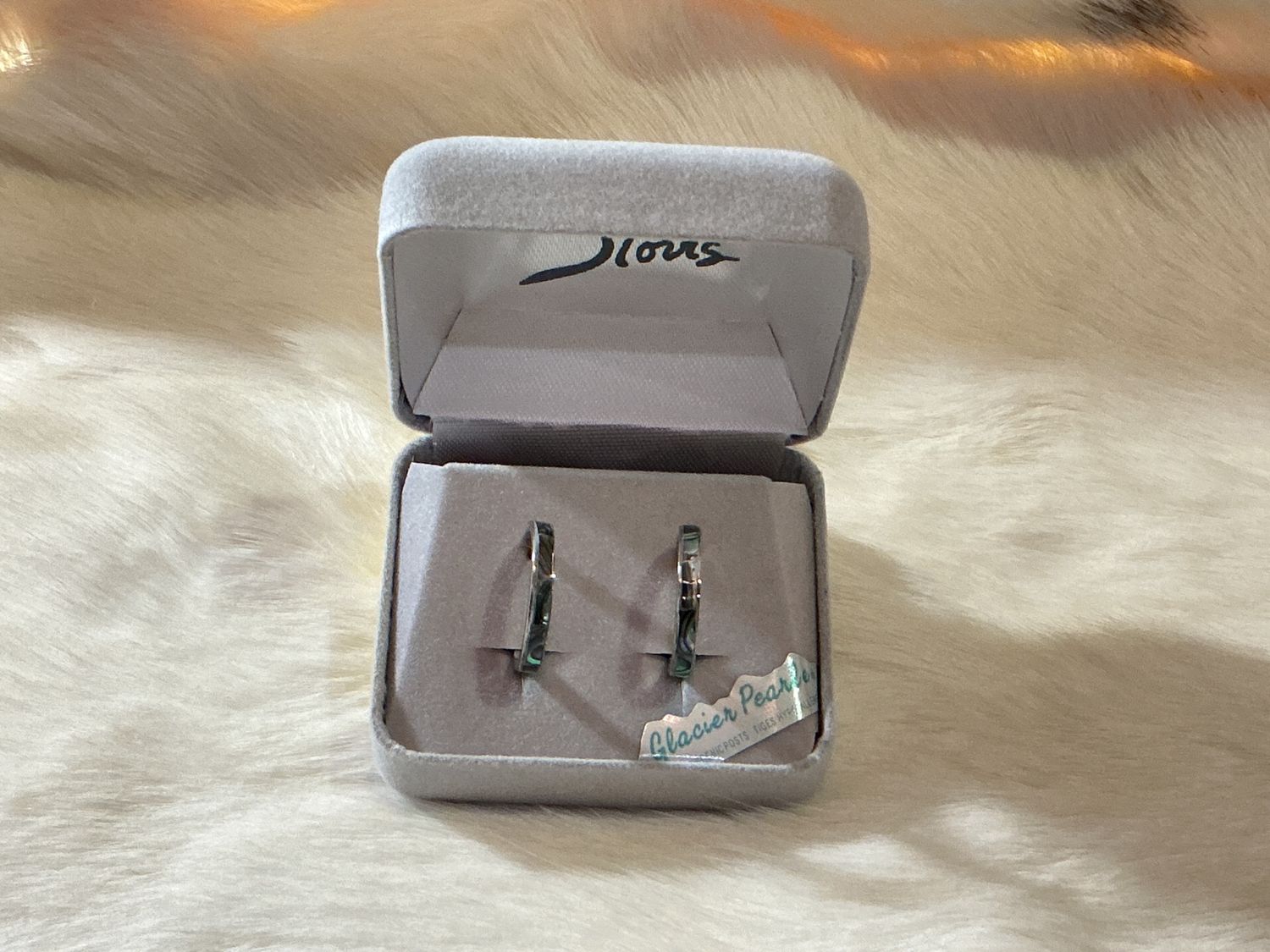 Glacier Pearle Dainty Hoop Earrings