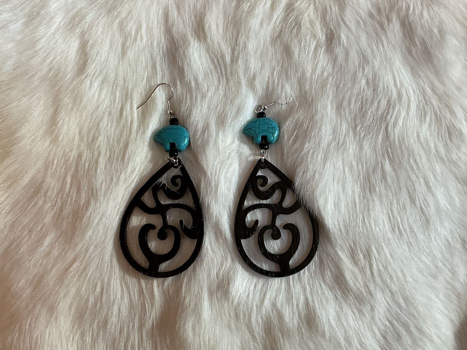 Woodcut design drop earrings