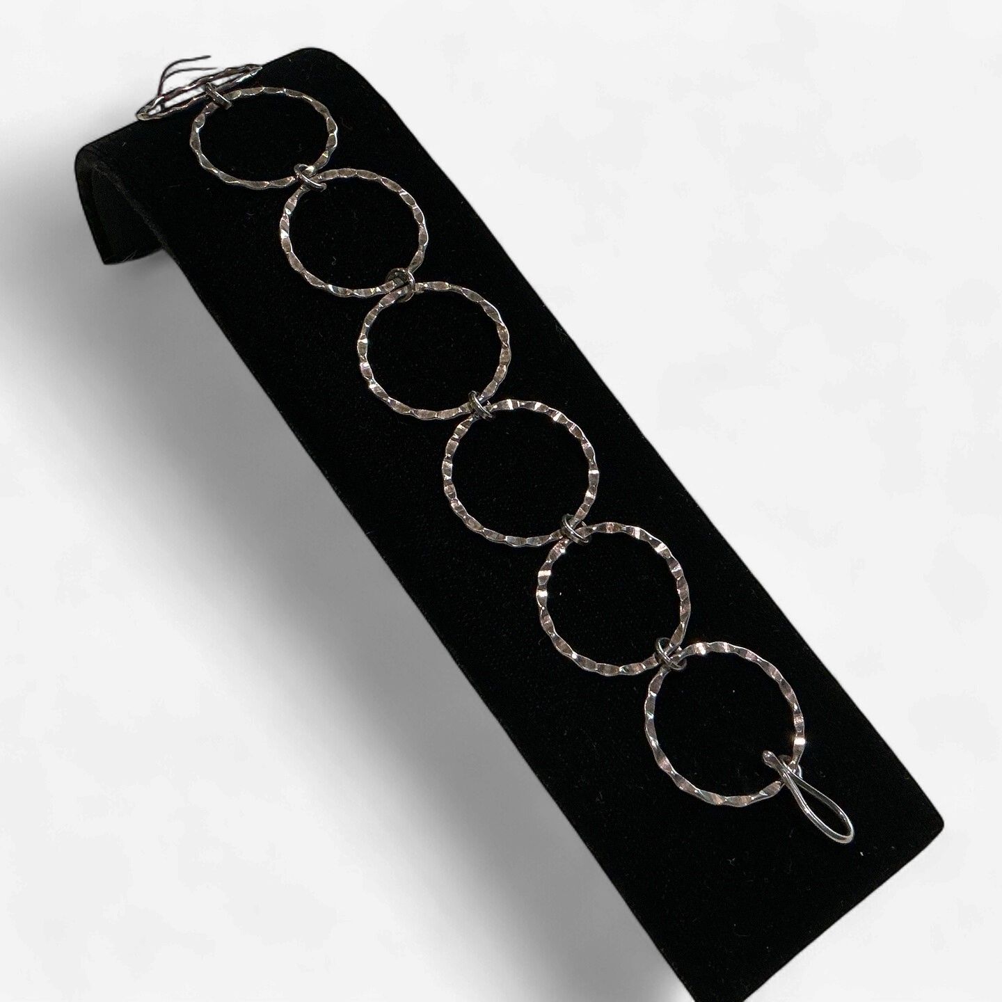 Sterling Silver 7 Round Link Bracelet