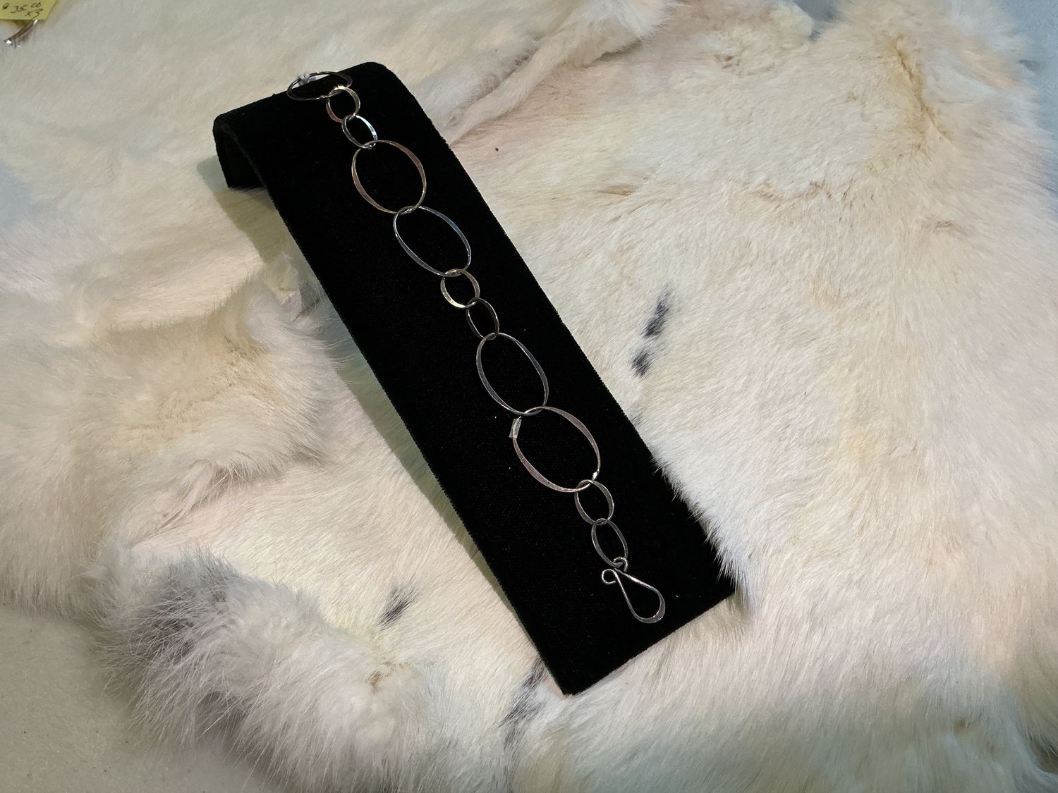 Sterling silver hoop link bracelet