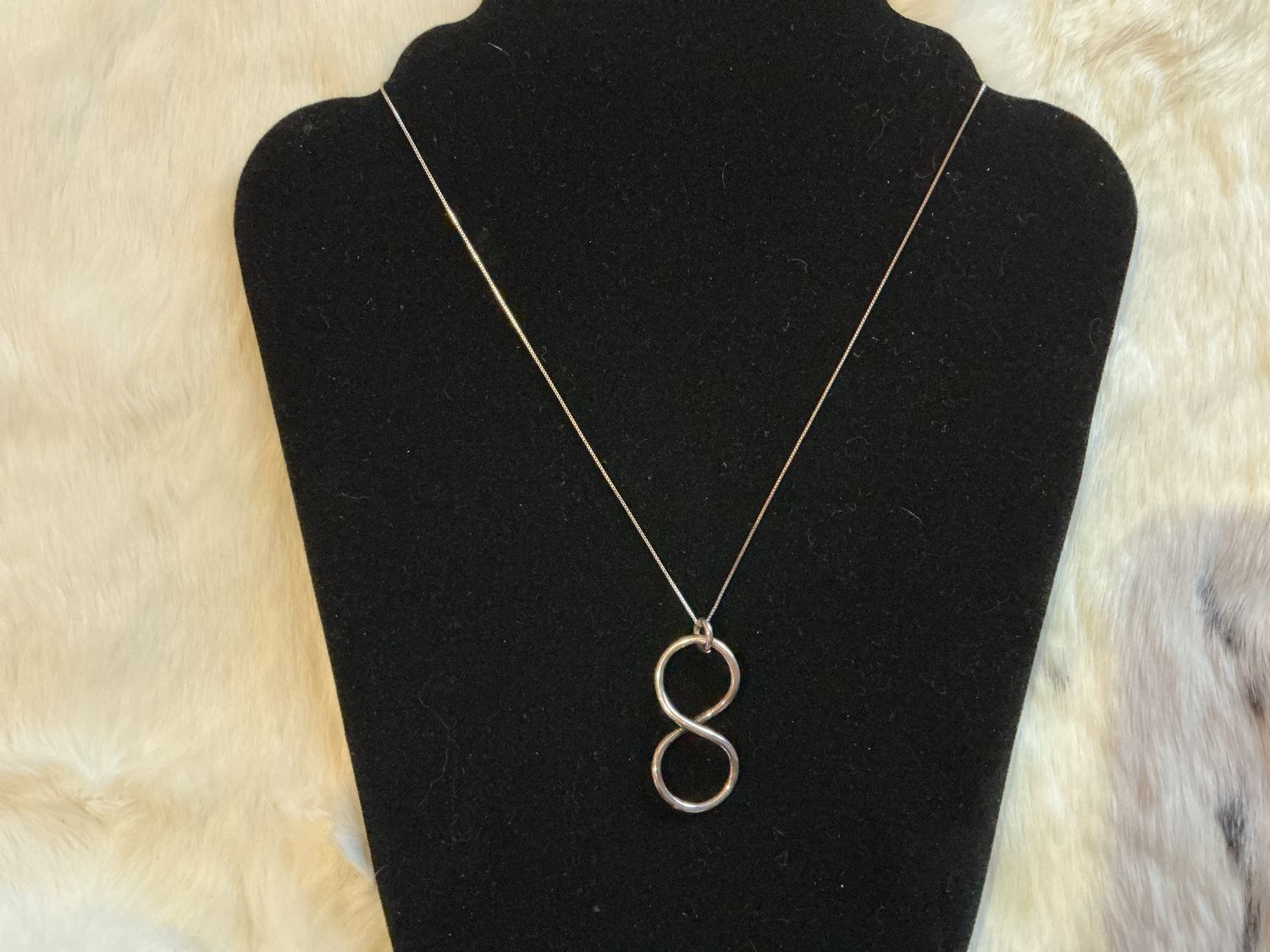 Sterling silver infinity pendant necklace