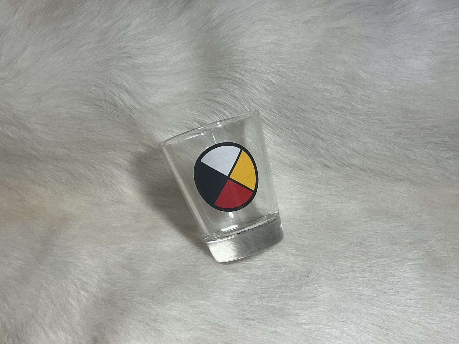 OSCARDO shot glass - medicine wheel