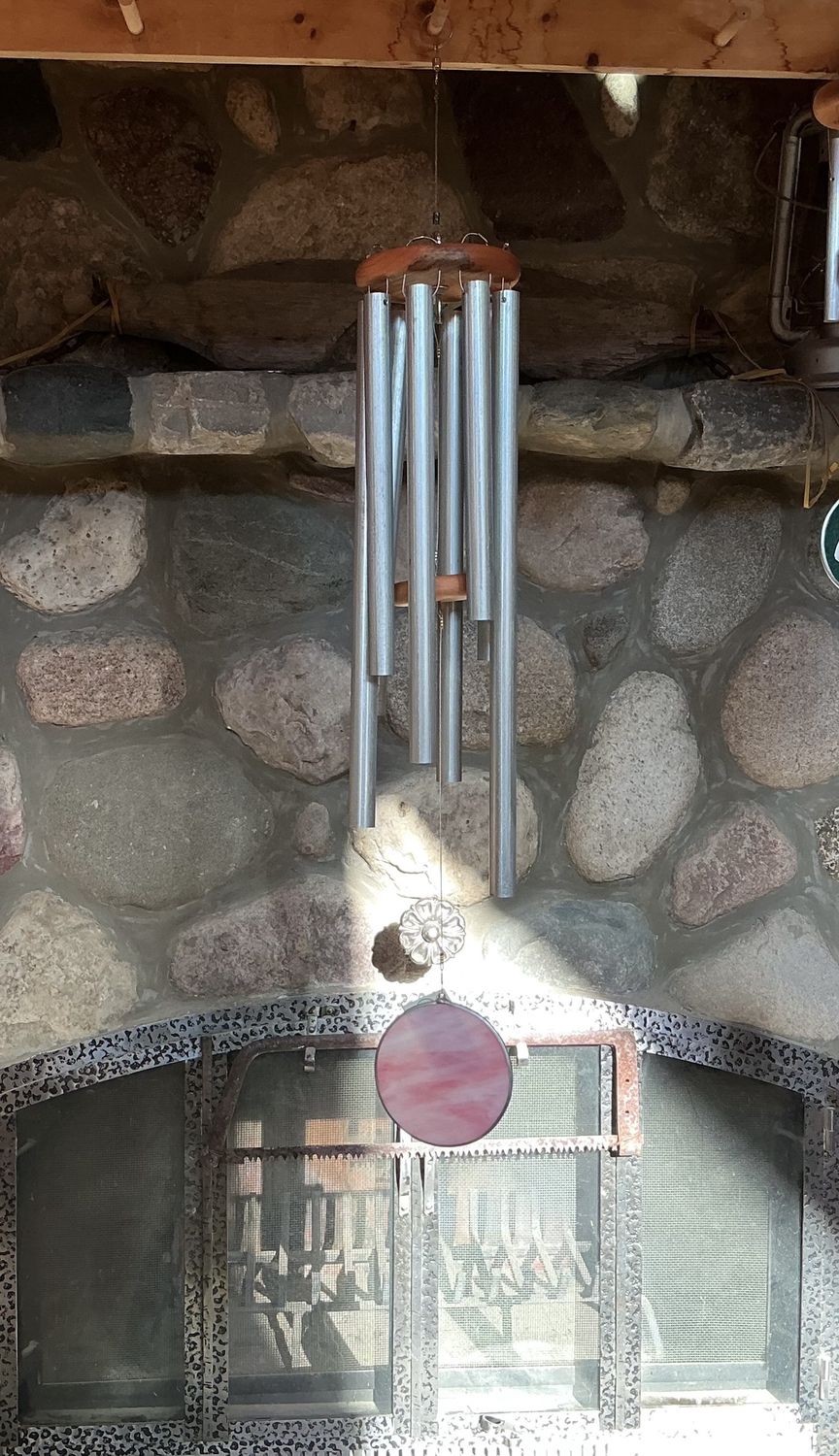 Island Winds- Key of C Wind Chime, Style: Pink