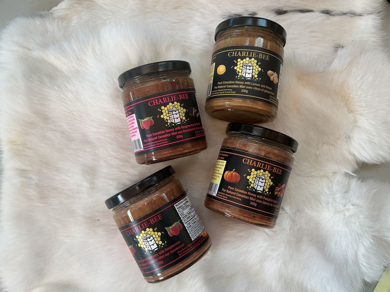 CHARLIE-BEE Canadian Flavoured Honey 330g