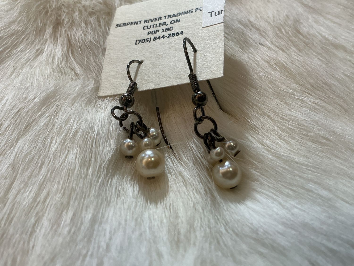 Roy Shniper Pearl Bead Dangle Earring