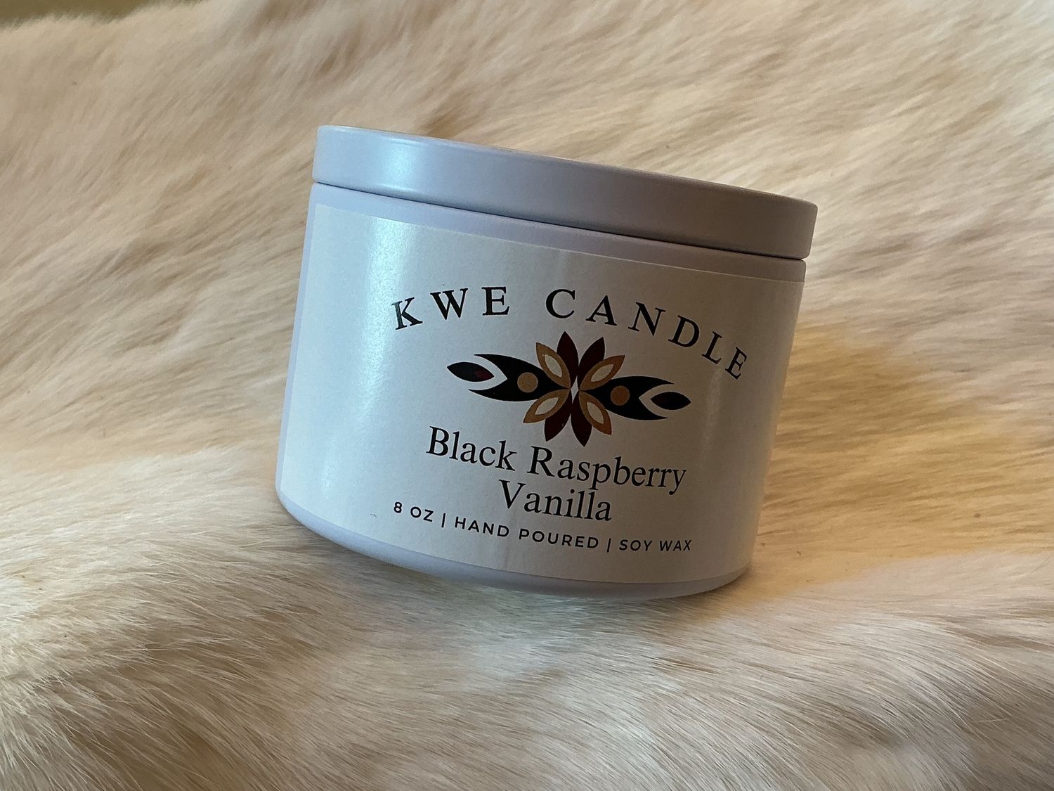 Kwe Candle, Scent: Black Raspberry Vanilla