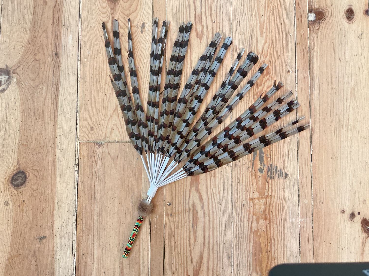 Pheasant Feather Drop Fan
