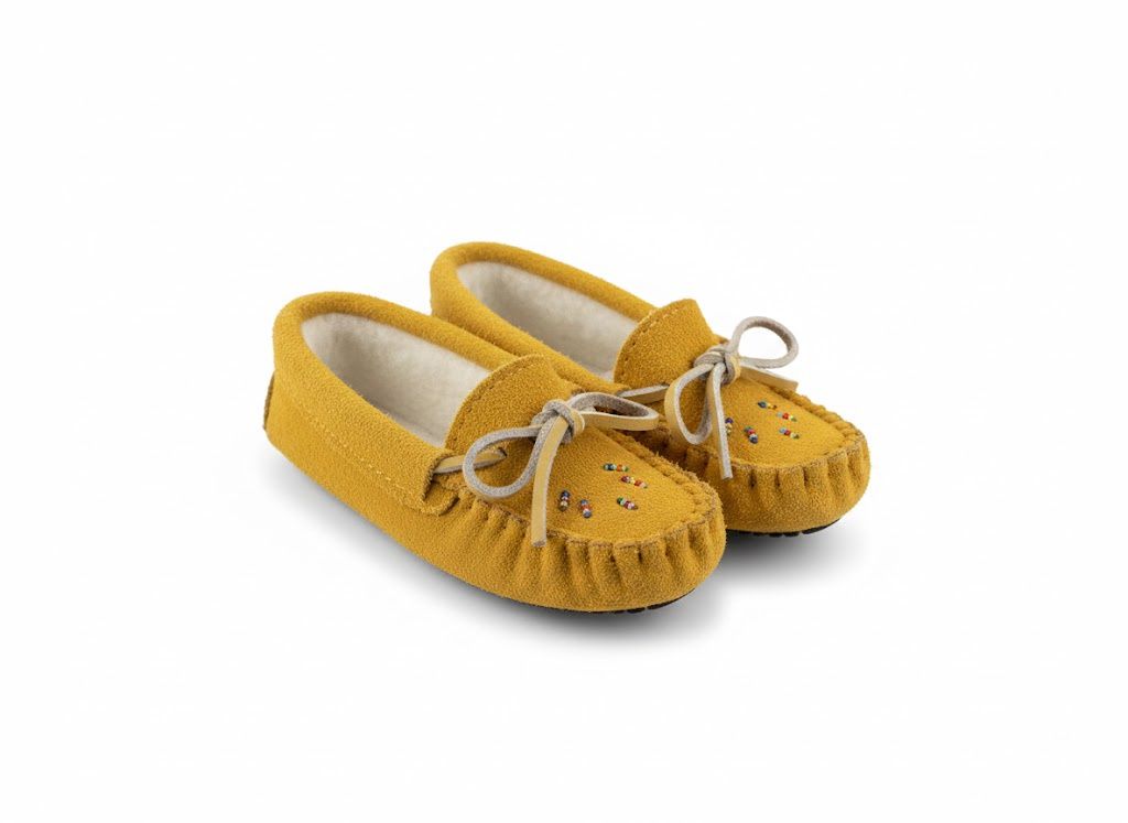 Bastien 402E Fleece lined Beaded Moccasin - Child, Sizes: 7