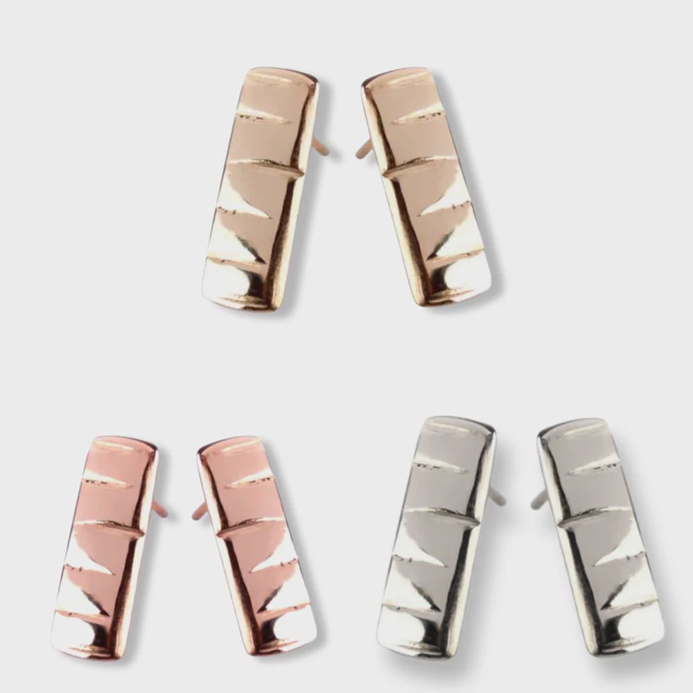 Sapling &amp; Flint 10kt Gold Mini Birch Studs