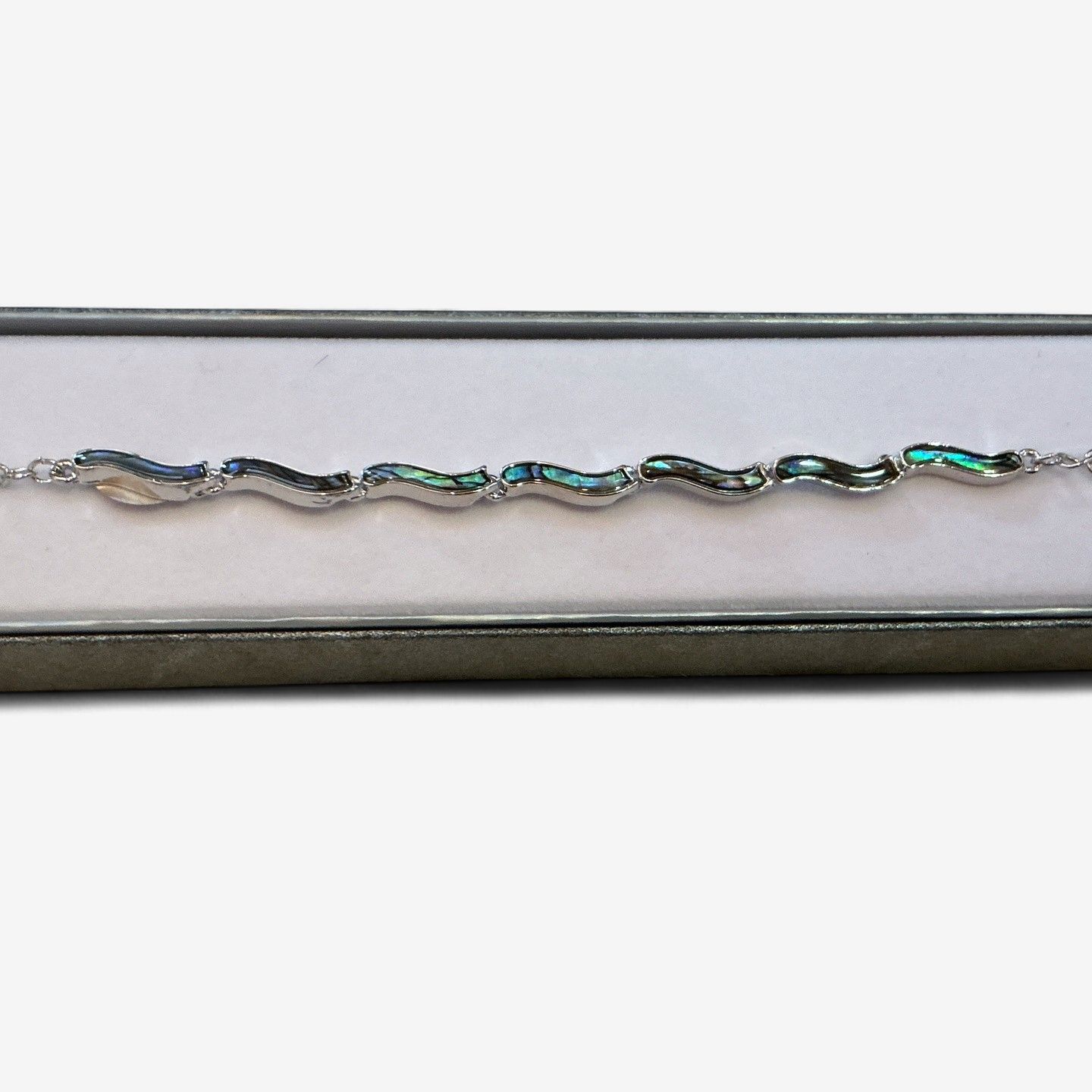 Glacier Pearle Riverband Bracelet