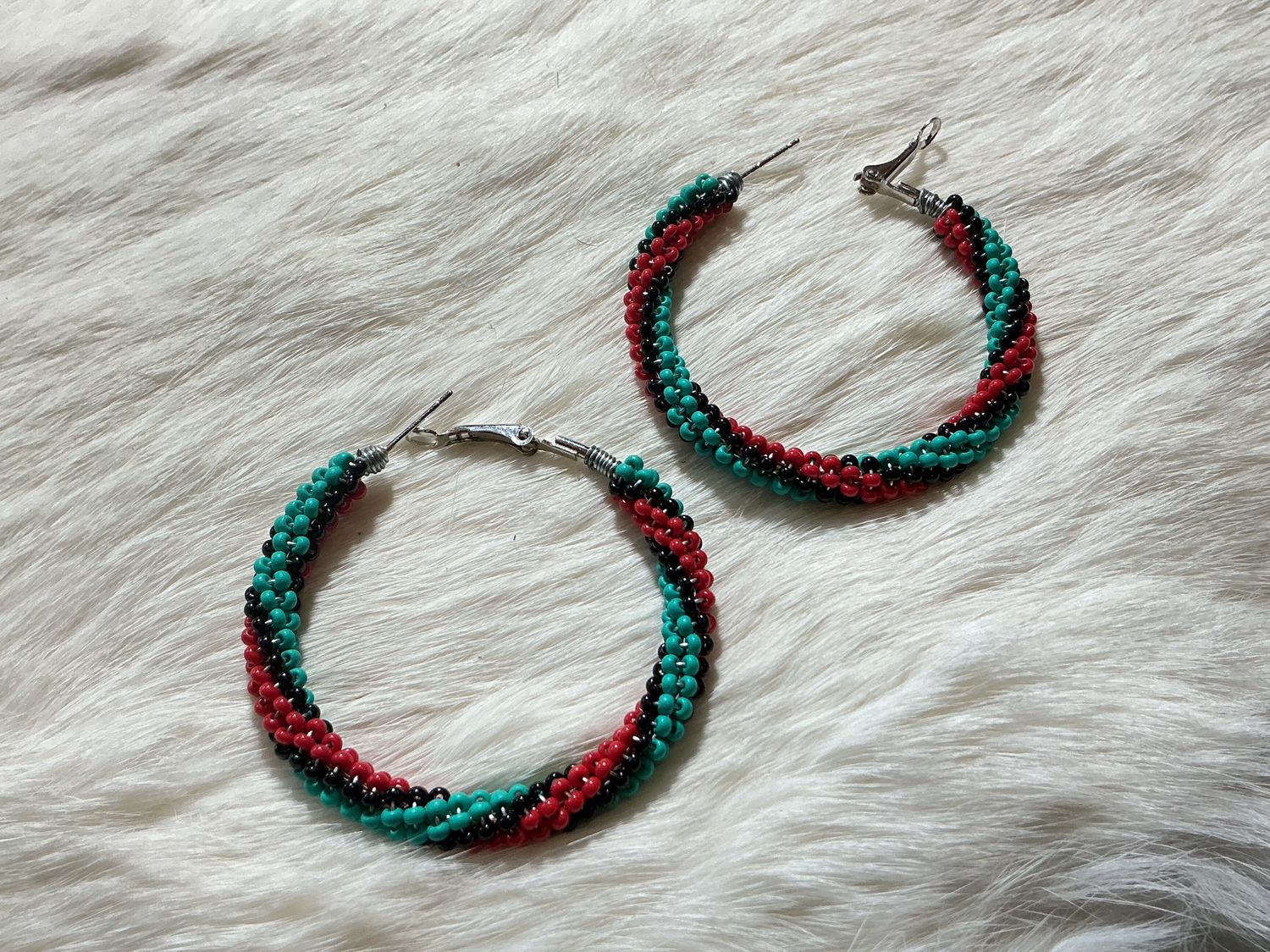 Beaded Hoop by Melinda Commanda, Colorway: #1