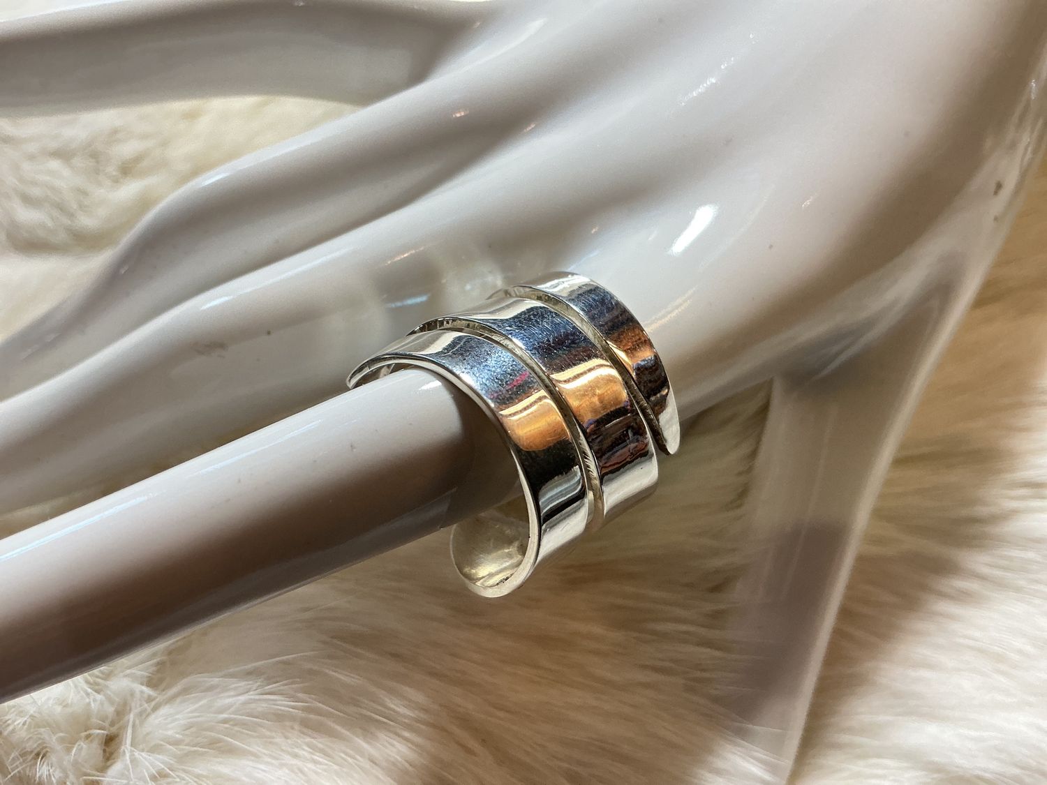 Carmel Large Sterling Silver Rings, Style: 3 Band