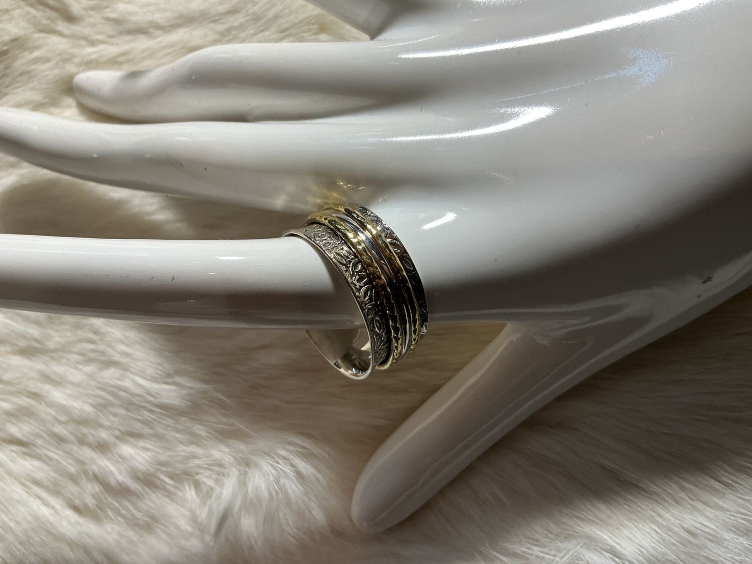 Dylan’s Silver Mixed Metal Spin Rings, Design: #1