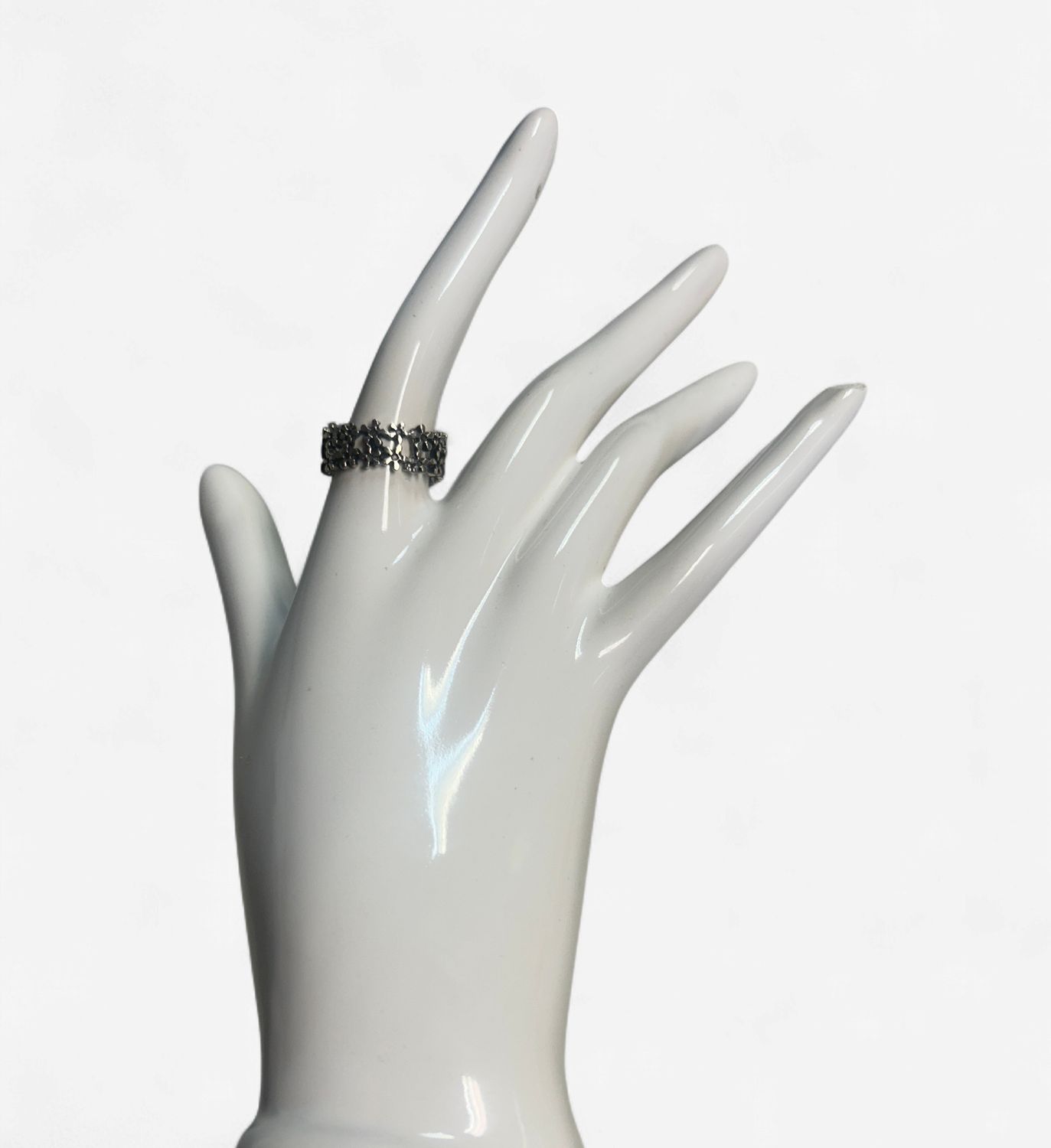 Metal Flower Ring- Size 6.5