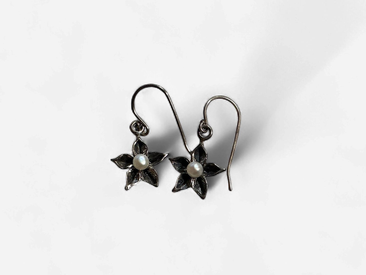 Sterling Silver Flower With Pearl Center Earrings