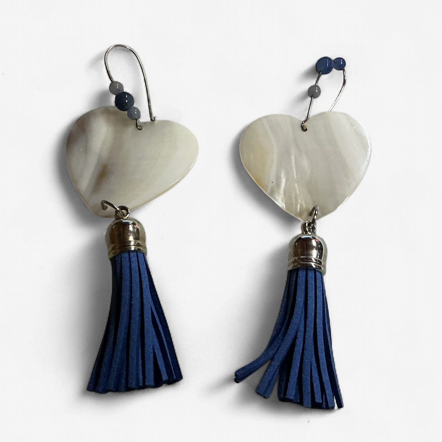 Heart Shell Dangly Earring