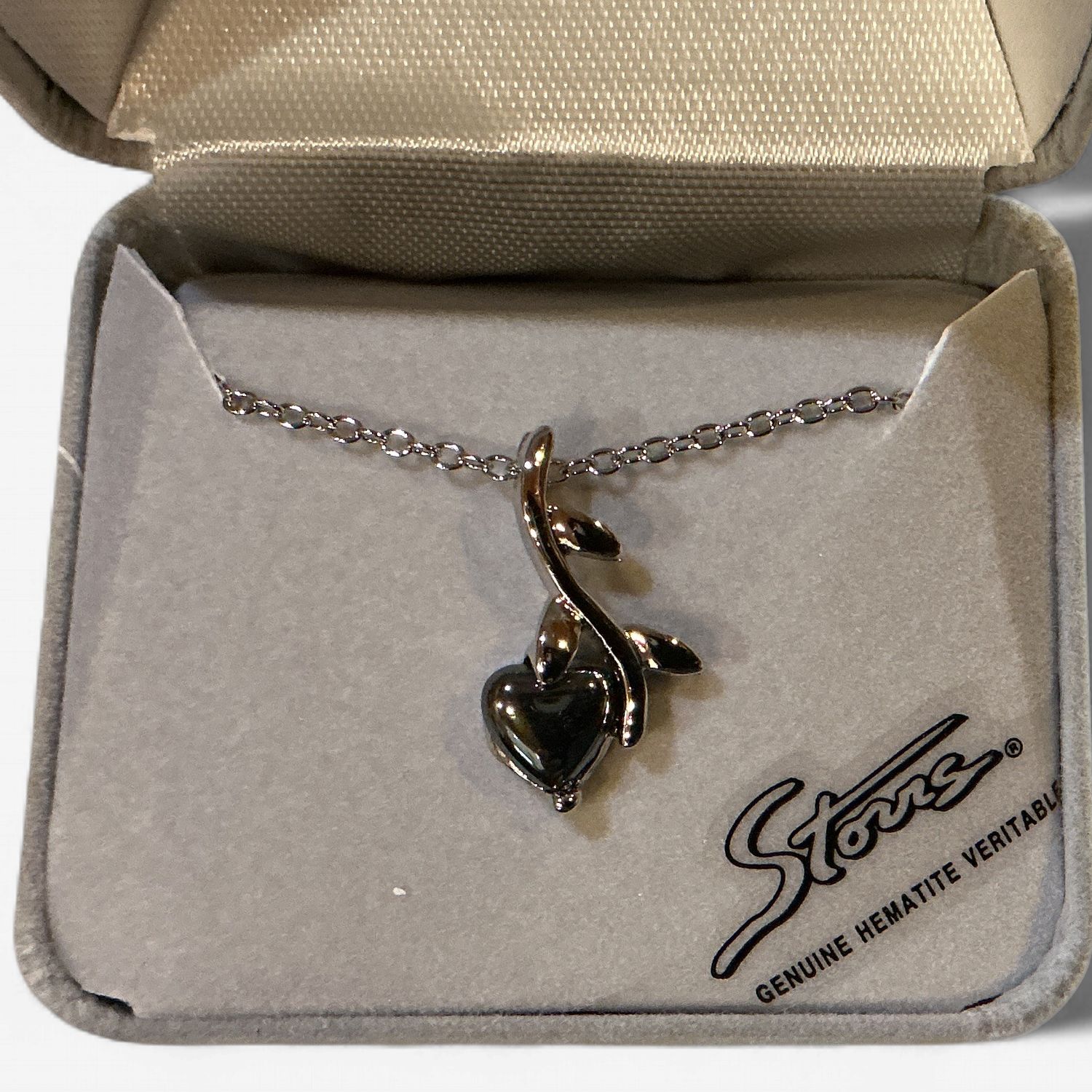 Hematite Necklace Heart Vine