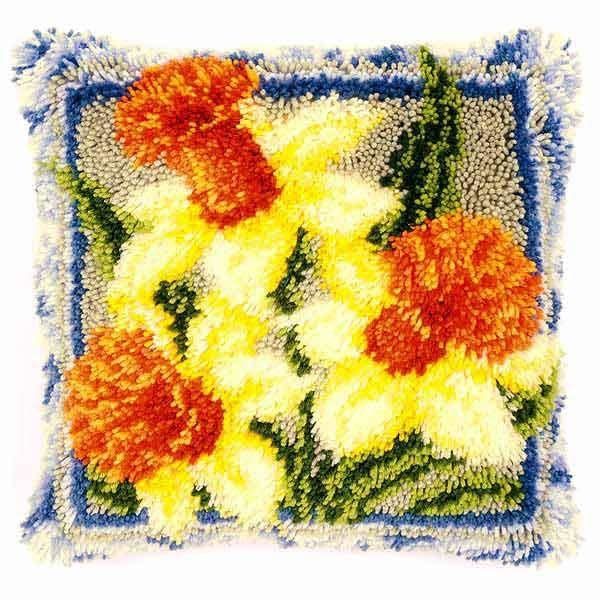 Vervaco Daffodils - Latch Hook Pillow 16&quot;x16&quot;