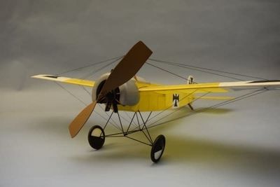 Dumas 30in Wingspan Fockker Eindecker Balsa Kit