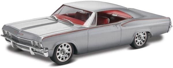 Revell 1/25 1965 Chevy Impala