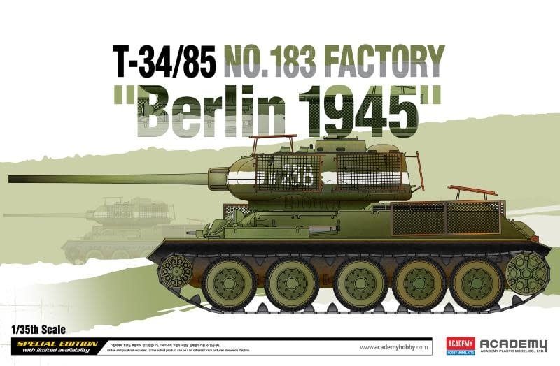 Academy 1/35 T34/85 Berlin 1945