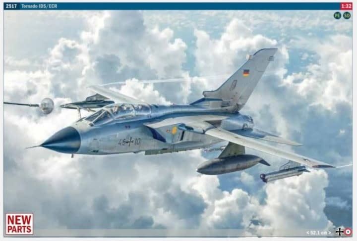 Italeri 1/32 Tornado IDS/ECR