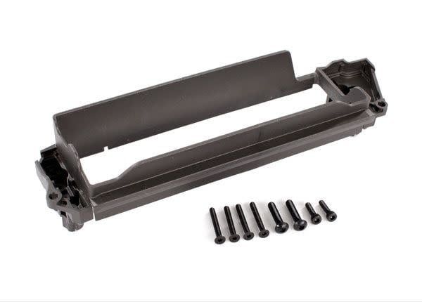 Traxxas Battery expansion kit (allows for installation of taller battery packs in Maxx with standard chassis (329mm wheelbase))