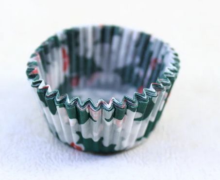 Wilton Bon Bon Cups Sm Holly
