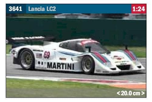 Italeri 1/24 Lancia LC2