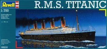 Revell 1/700 RMS Titanic