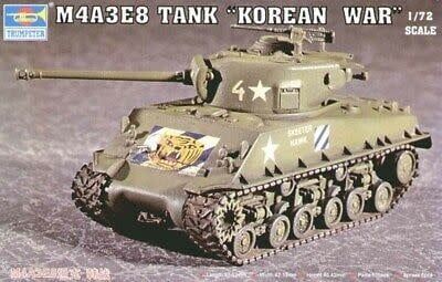 Trumpeter 1/72 M4A3E8 Tank ( T80 Track)