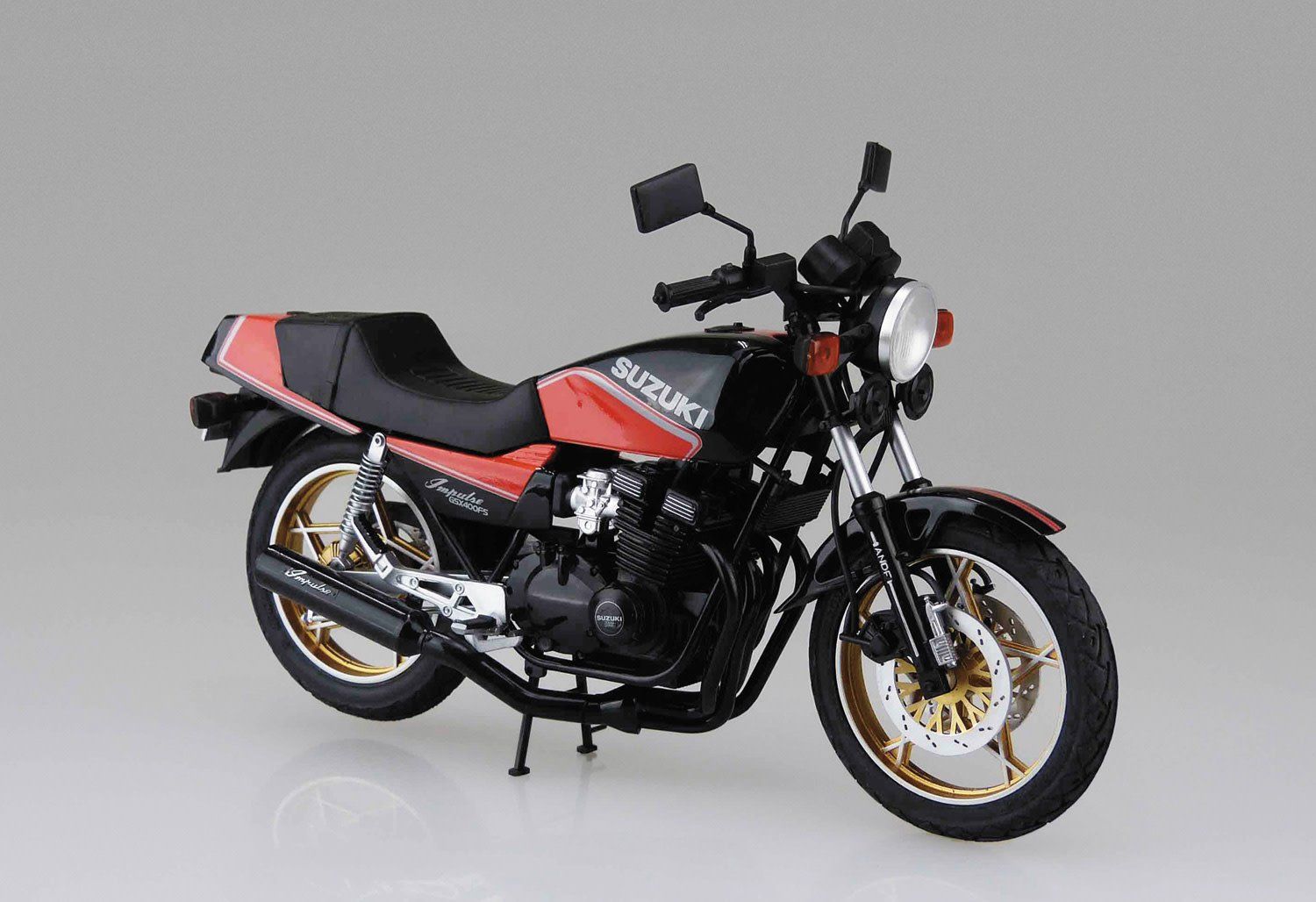 Aoshima 1/12 1982 Suzuki GK72A GSX400FS Impulse