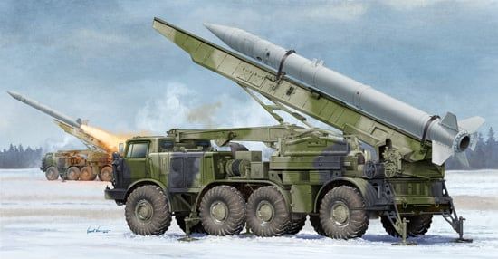 Trumpeter 1/35 Russian 9P113 TEL w/9M21 Rocket of 9K52 Luna M Sh