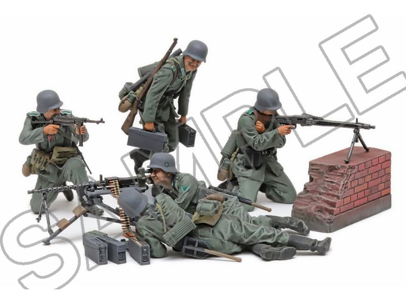 Tamiya 1/35 German MG Team Mid WWII June 2024