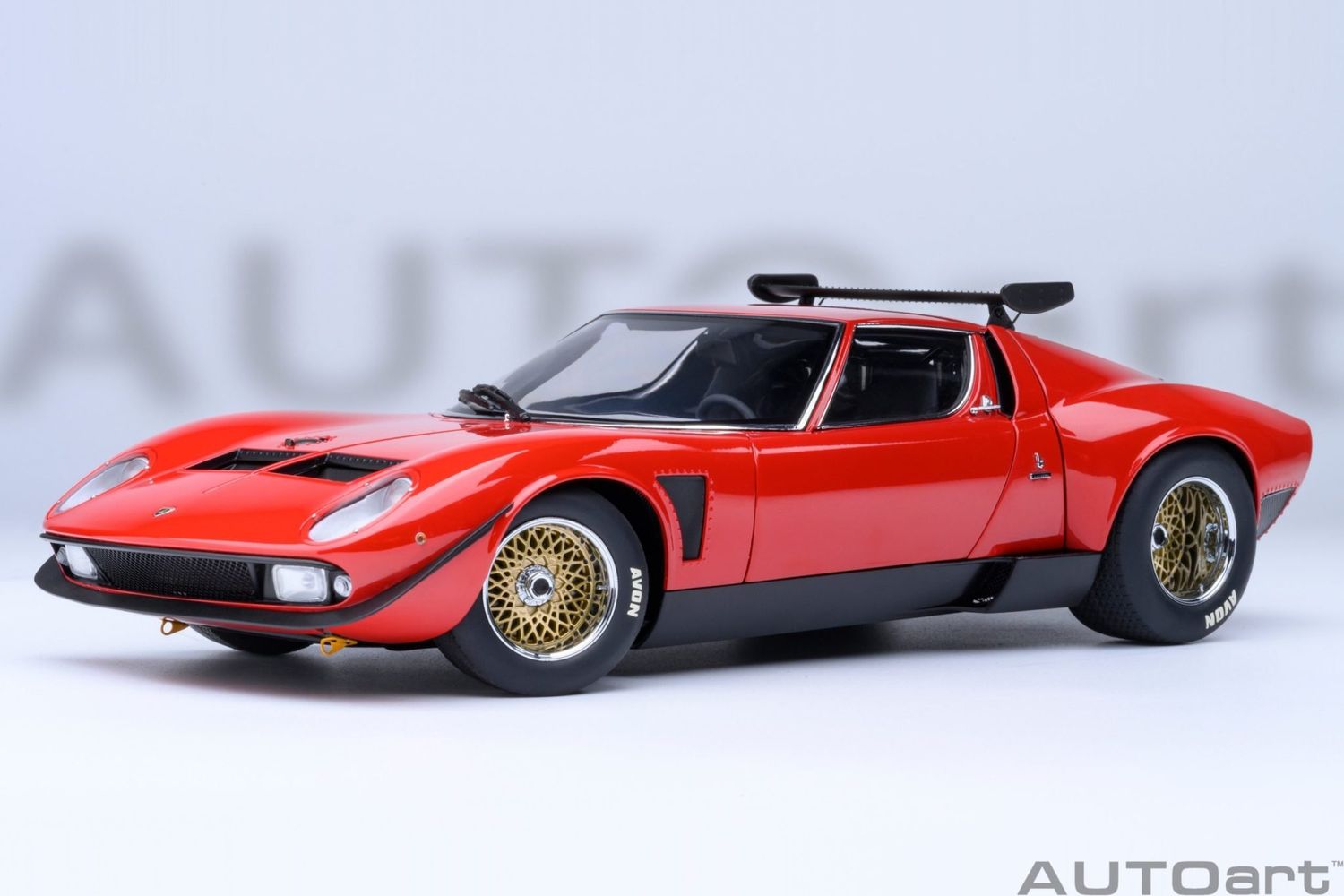 AutoArt 1/18 Lamborghini Miura JOTA SVR