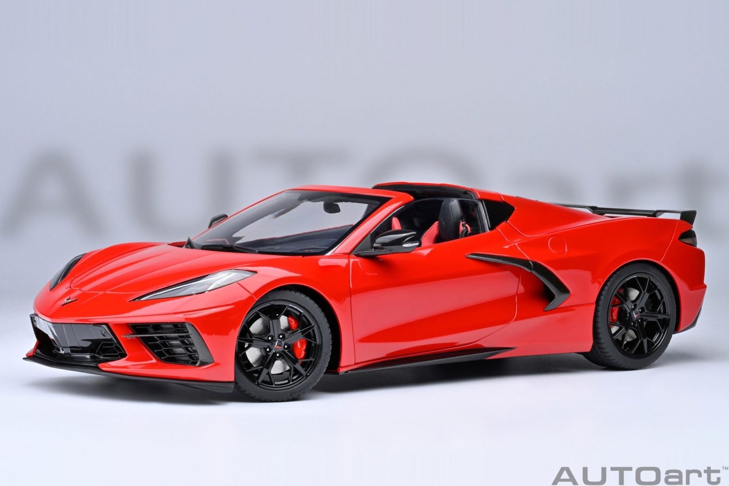 AutoArt 1/18 Chevrolet Corvette C8 Stingray Z51 Torch Red