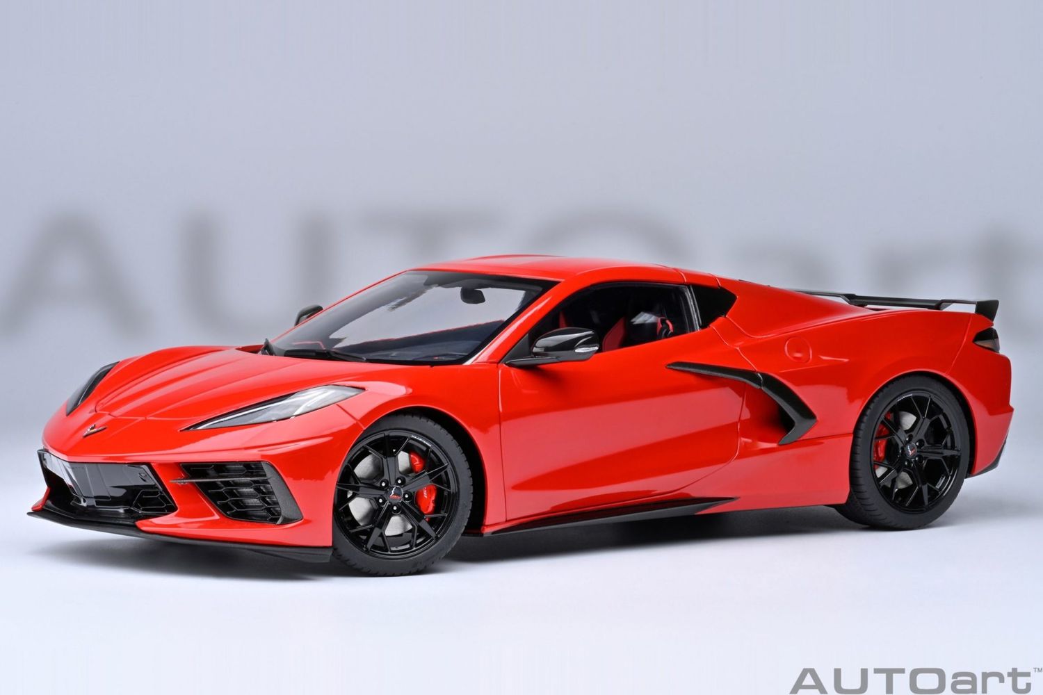 AutoArt 1/18 Chevrolet Corvette C8 Stingray Z51 Torch Red