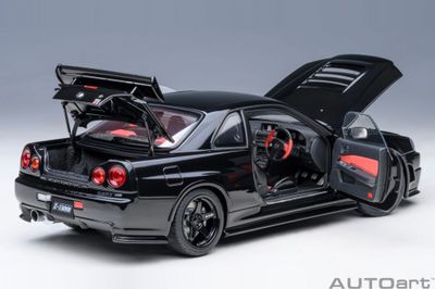 ミニカー AUTOart 1/18 77397NISSAN GT-R SUPER BLAK 5099246367.jpg
