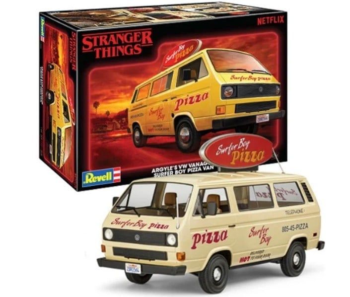 Revell 1/25 Stranger Things Argyles VW Surfer Boy PIzza Van