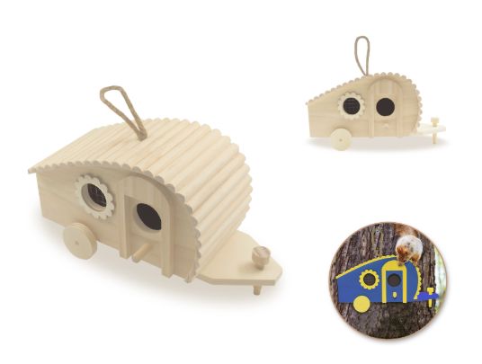 CraftMedley 9x3.9x4.7in Fifth Wheeler Camper with Jute Cord Wood DIY