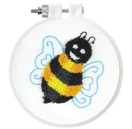 Design Works Punch Needle Kit 3.5&quot; Round Bee