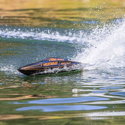 Pro Boat Heatwave Recoil 2 V2 26 self righting brushless