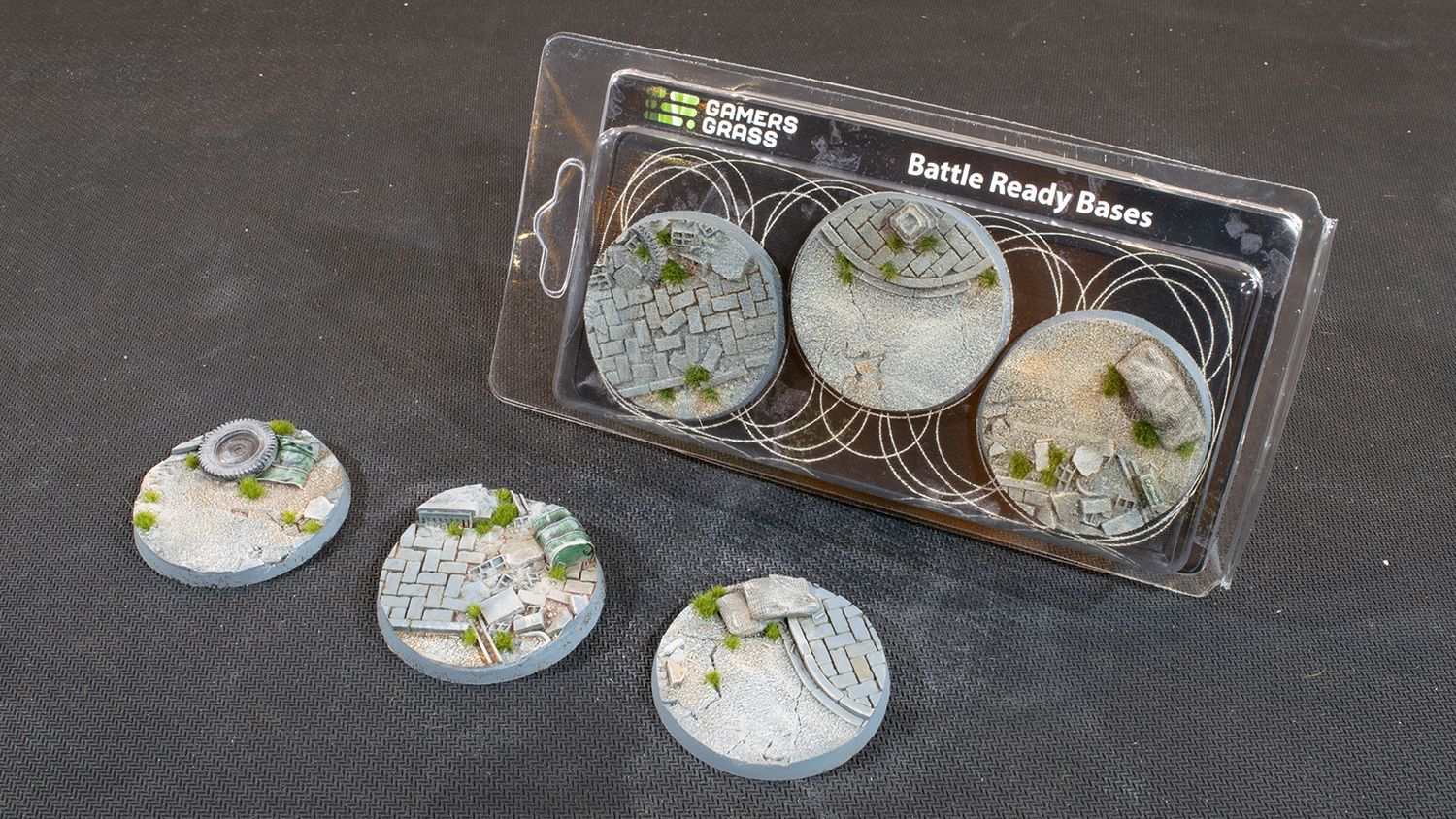 Gamers Grass Battle Ready Bases - Urban Warfare - Round 50mm (x3)