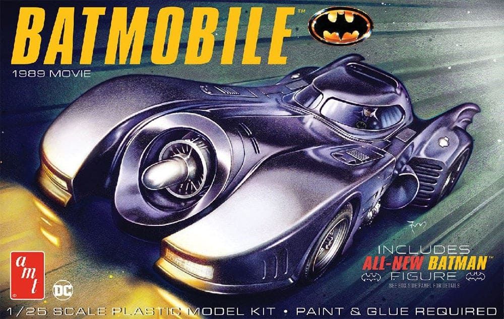 AMT\ERTL 1/25 1989 Batmobile with Seated Batman Figure