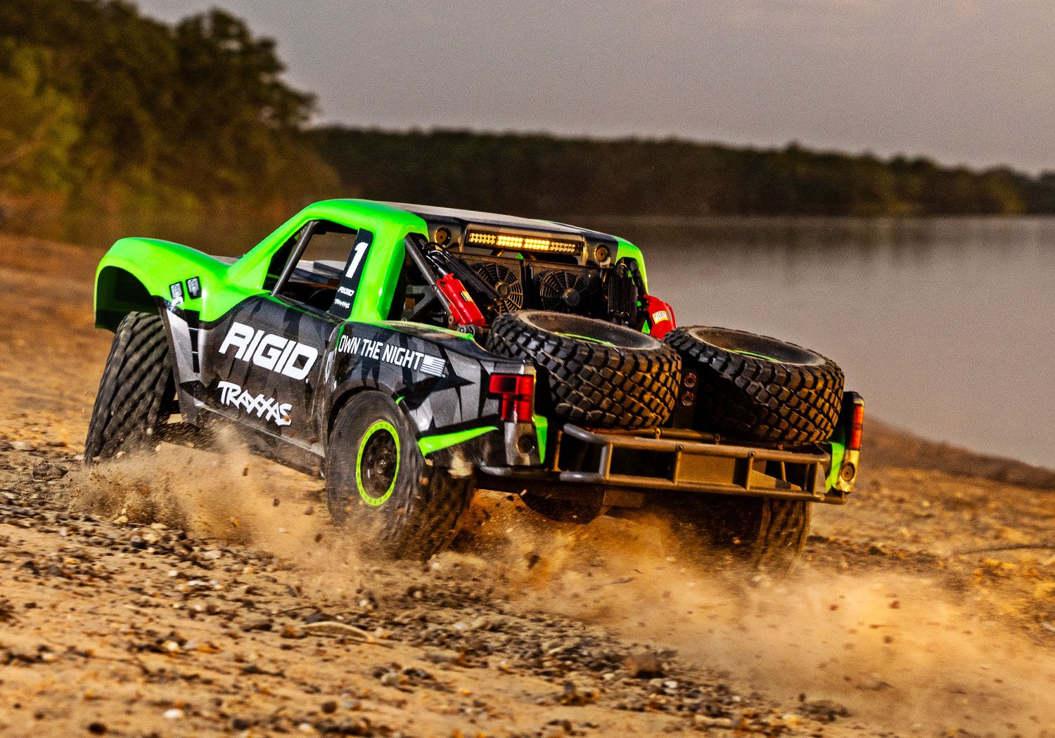 Traxxas Pro-Scale UDR 4x4 RTR - Rigid Industries Edition