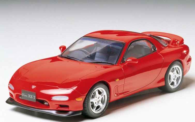 Tamiya 1/24 Mazda Efini RX-7 Domestic Version